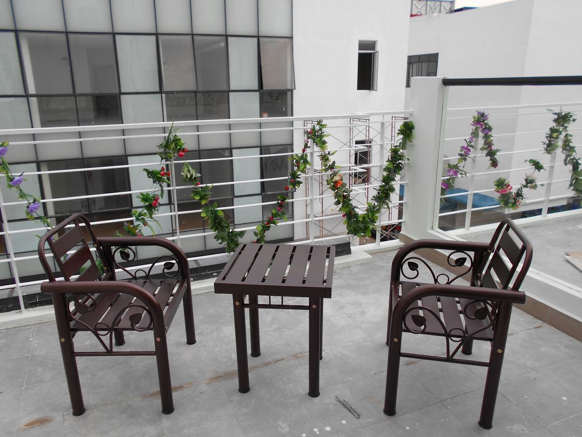 S8 Boutique Hotel near KLIA 1&KLIA 2 Sepang Extérieur photo