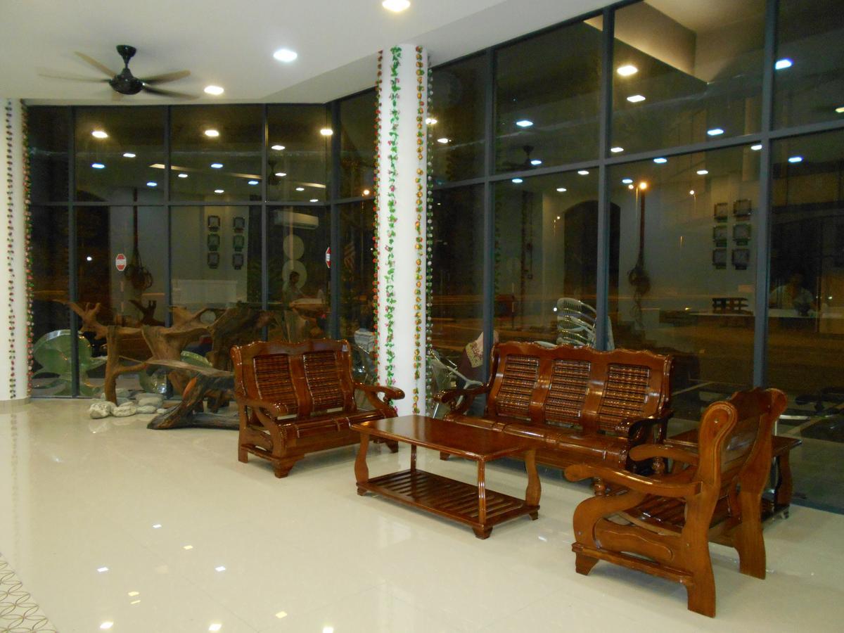 S8 Boutique Hotel near KLIA 1&KLIA 2 Sepang Extérieur photo